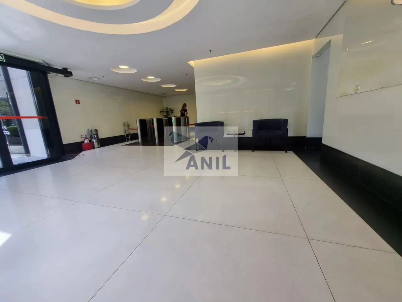 Conjunto/Sala à Venda e Locação em Itaim Bibi - SP à 400 metros da Faria Lima