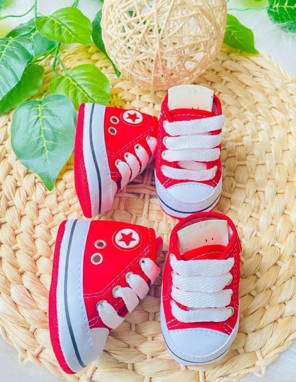 Tênis Infantil Vermelho Estiloso - Novo