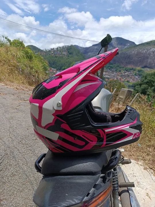 Capacete da SW semi-novo  - Foto 2