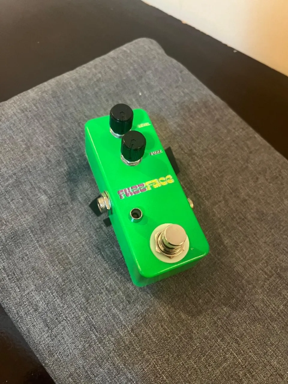 Pedal fuzz Mini Fuzz Face Handmade - Ártos Pedals (Transistores Germânio 2SD352)