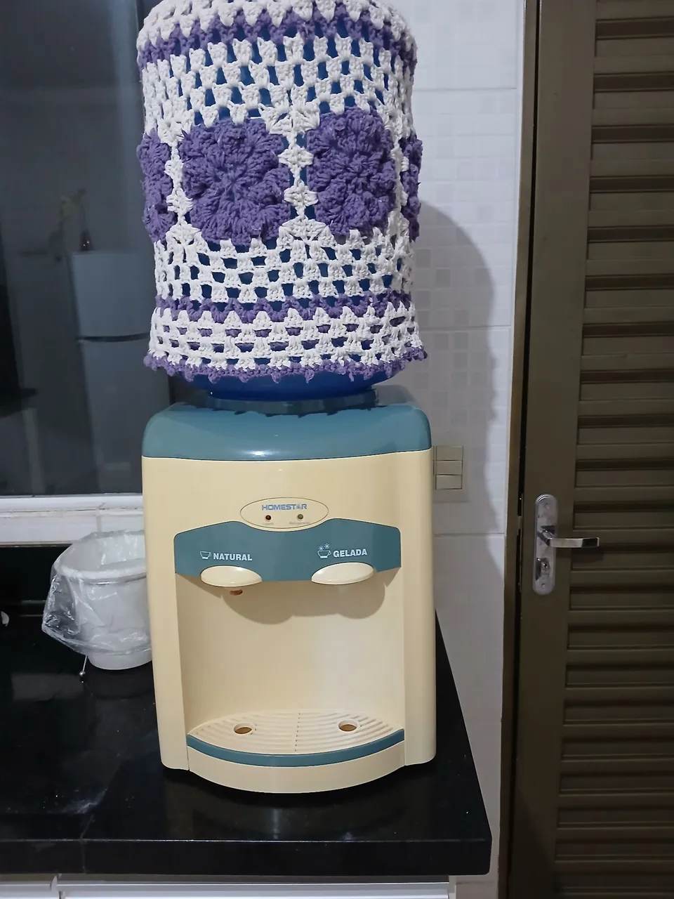 Bebedouro HomeStar com galão
