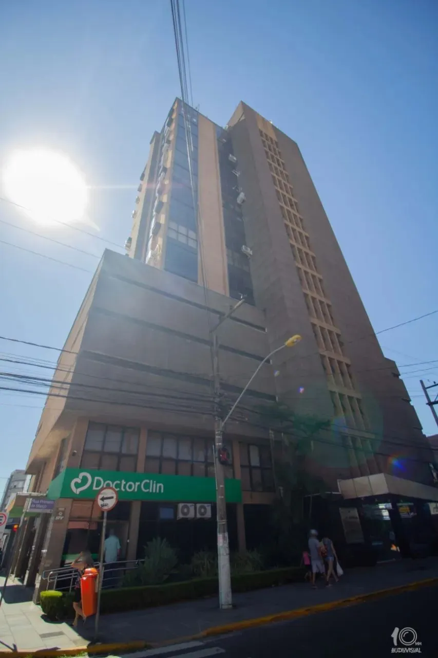 Venda de Salas/Conjuntos em São Leopoldo-RS, bairro Centro