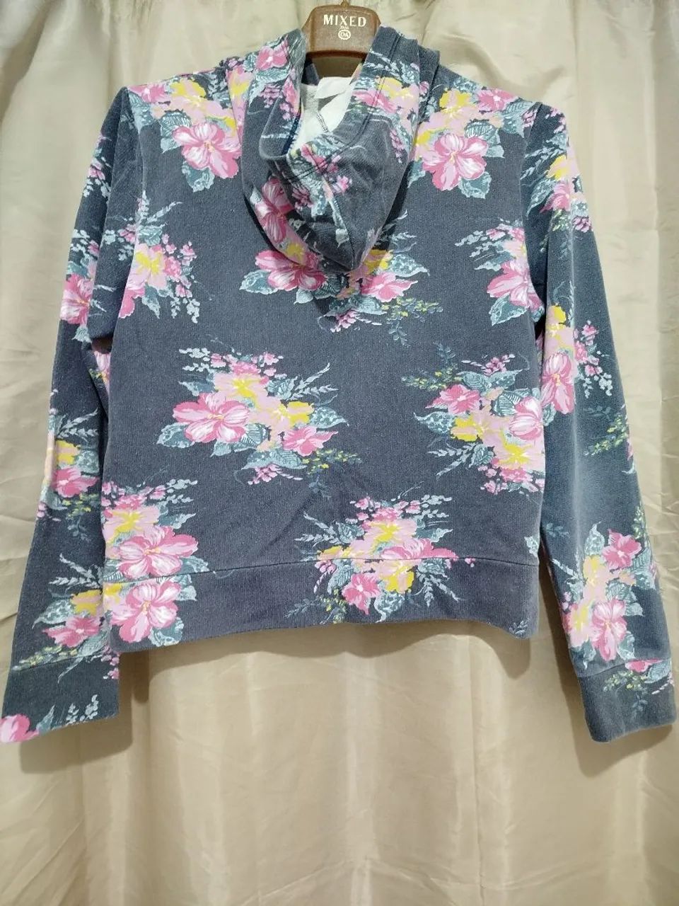 Casaco com estampa floral - Foto 2