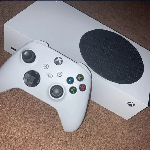 Vendo Xbox Series S - semi-novo