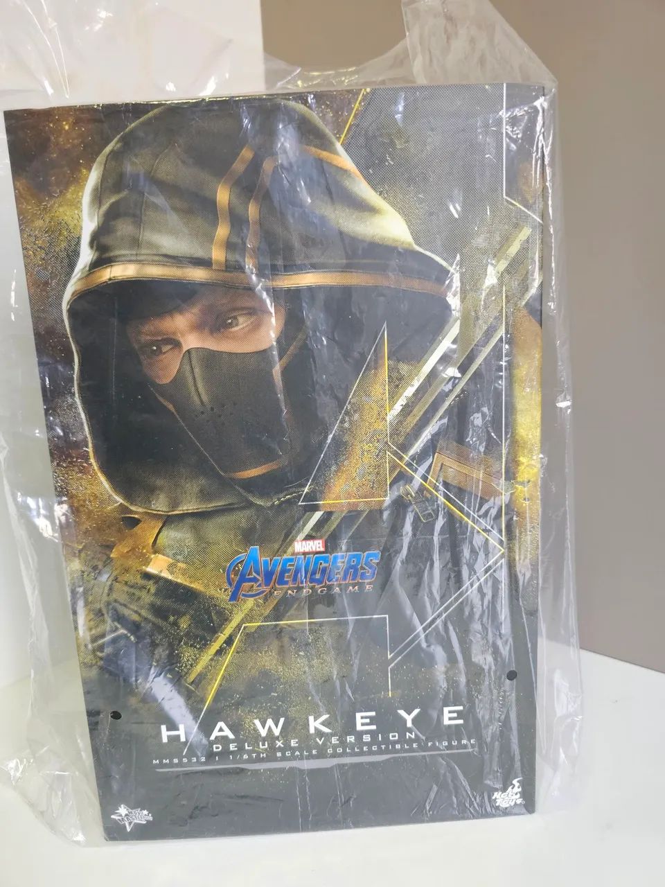 Figura de Ação Hawkeye Deluxe - Avengers Endgame