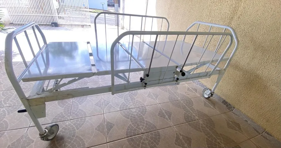 Cama hospitalar para acamado(a) *Passo no cartão!