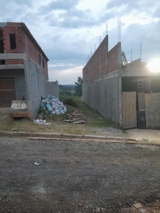 Terreno 125m2 pronto para construir 