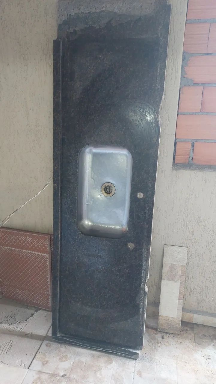 Pia de granito verde Ubatuba 