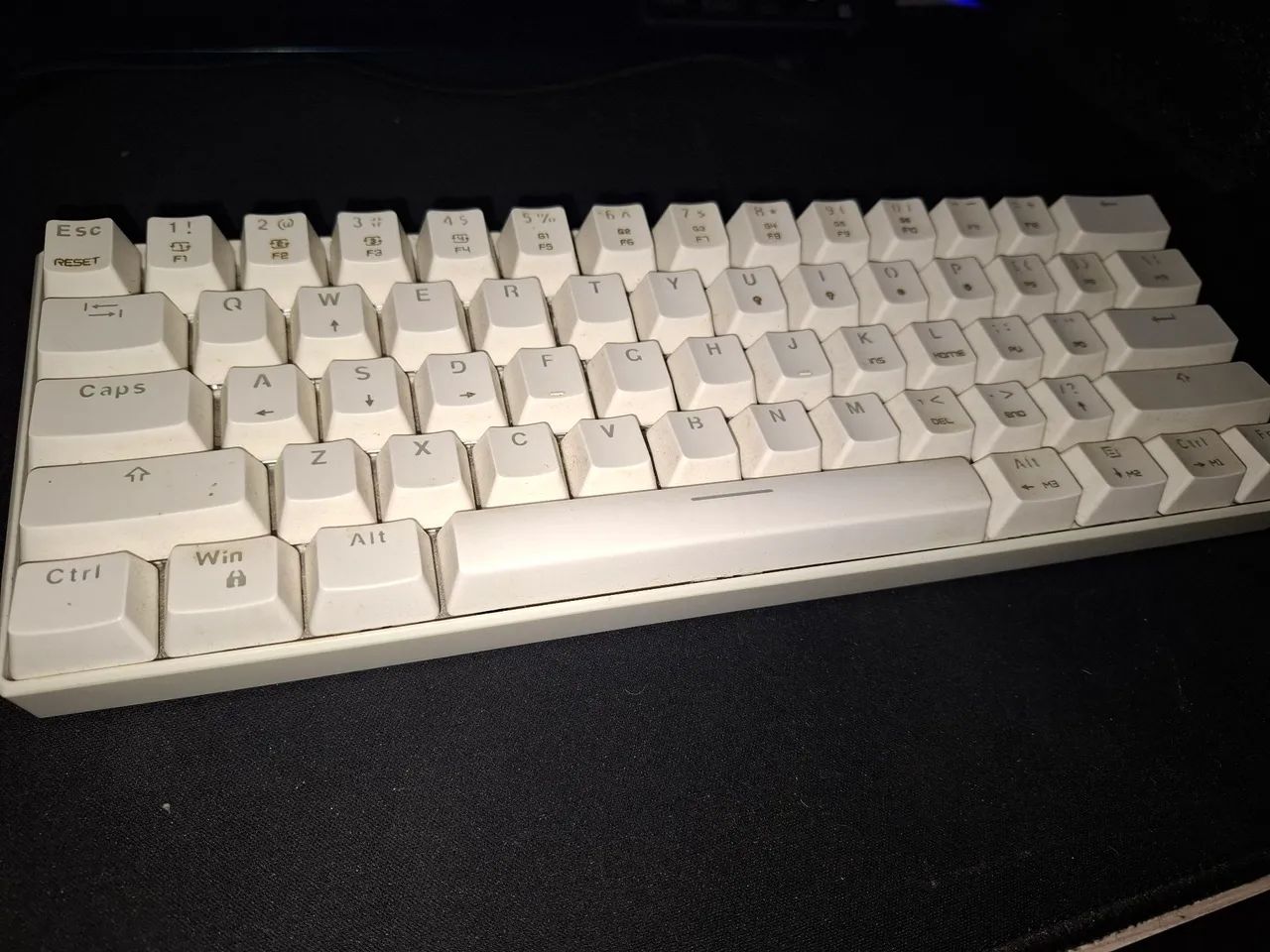 Teclado Gamer Motospeed64842044354306120