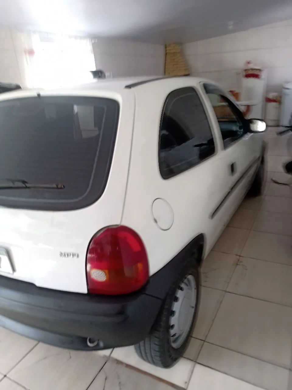 Corsa ano 99 valor 10 mil 