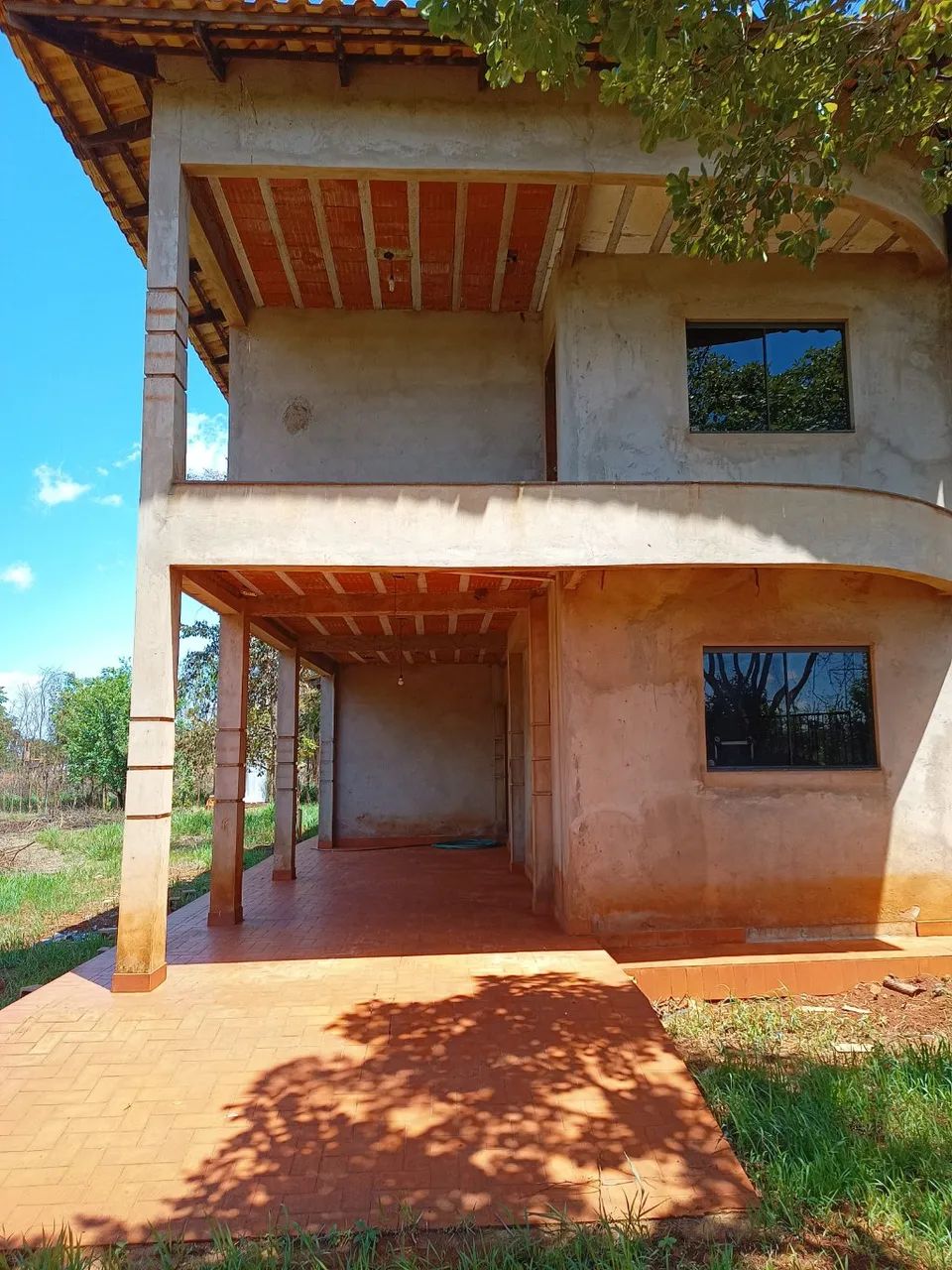 Chácara para venda tem aproximadamente 500 metros de área construída, quadrados com 4 quar - Foto 3
