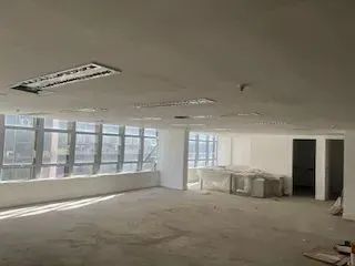 Escritório para aluguel possui 200 metros quadrados em Centro - Rio de Janeiro - RJ - Foto 5