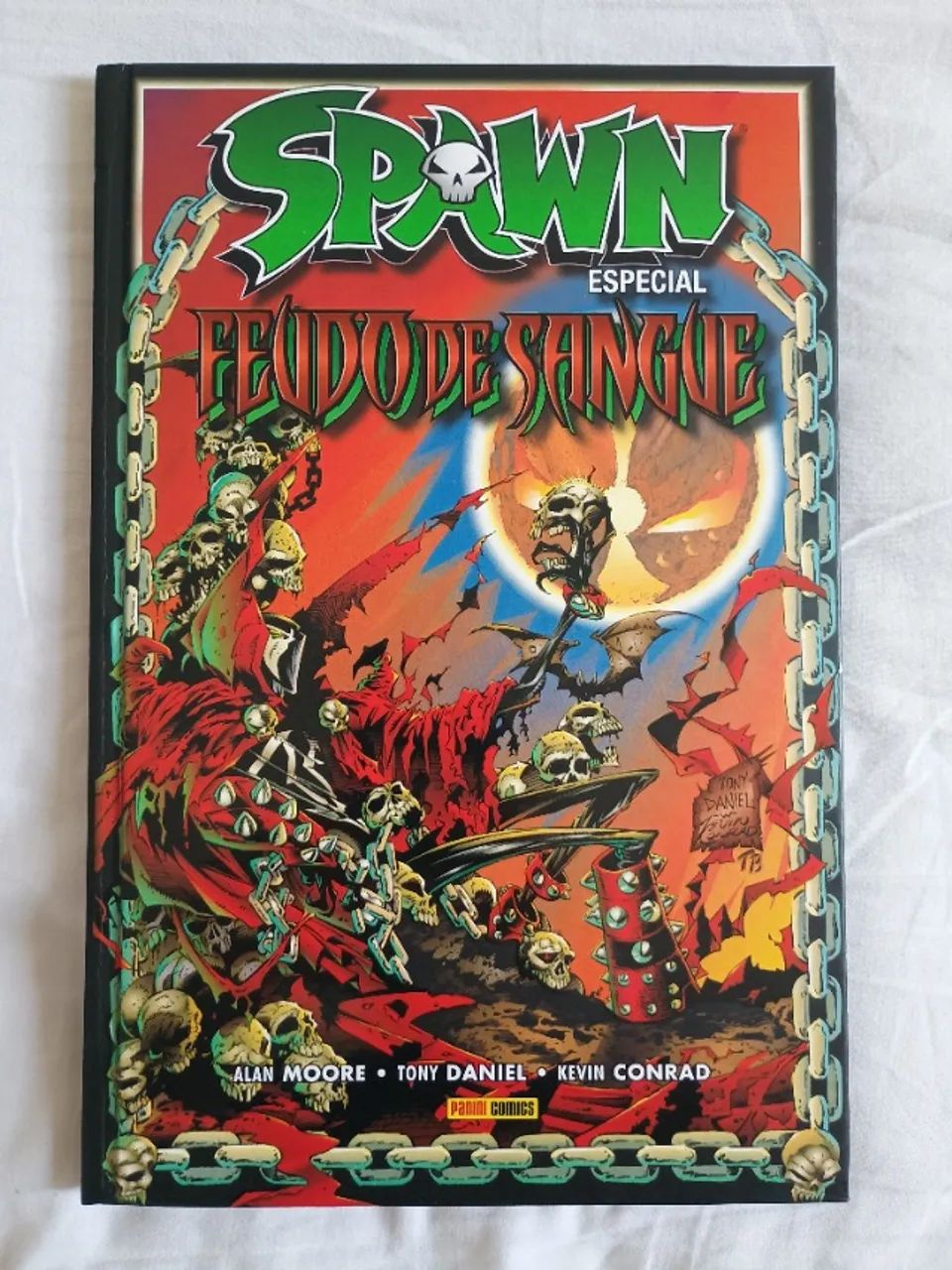 Spawn Especial Vol. 2 Feudo de Sangue Capa Dura Panini