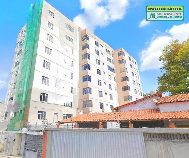 Apartamento com 3 dormitórios à venda, 80 m² por R$ 290.000,00 - Fátima - Fortaleza/CE