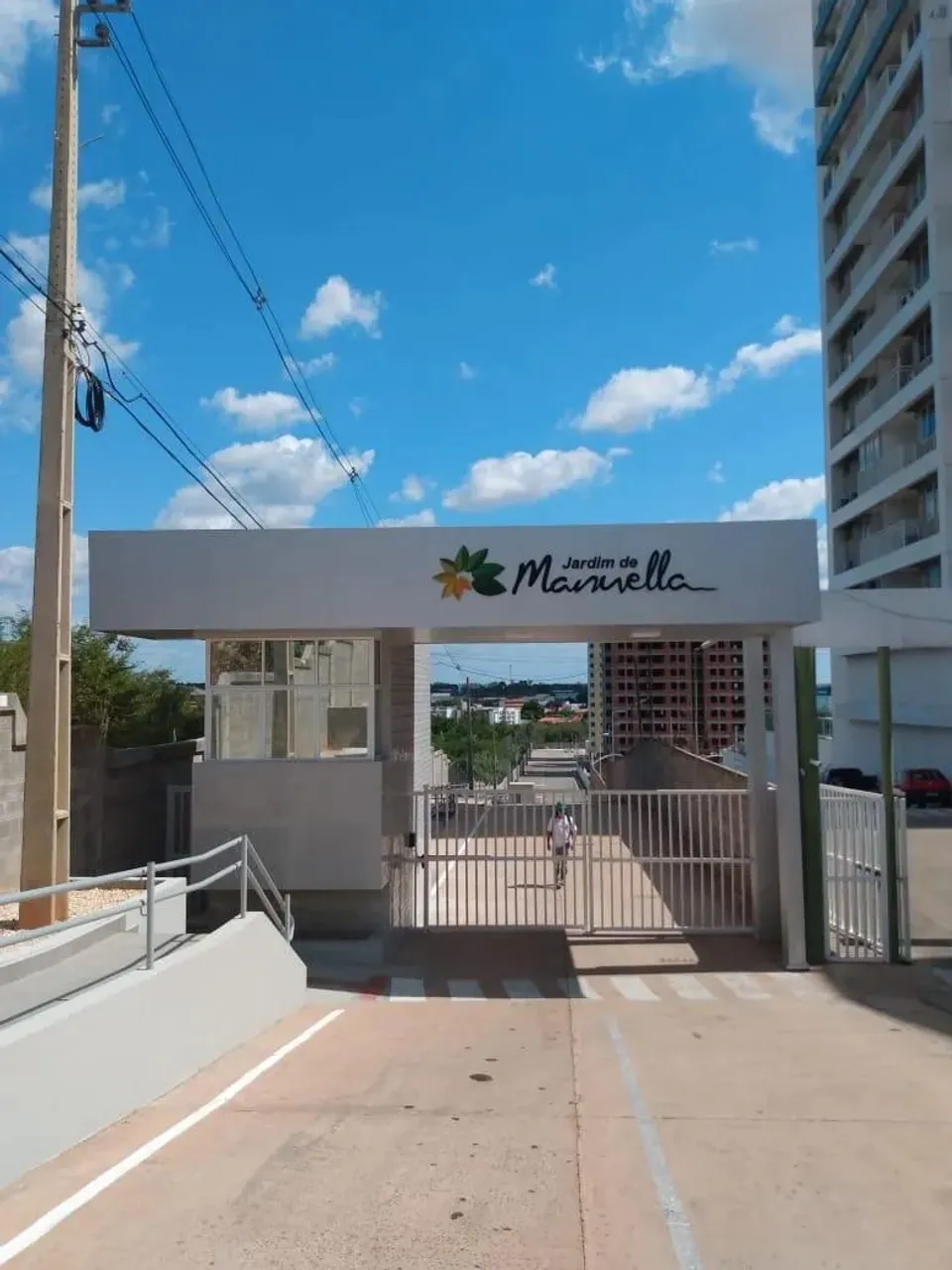 Imóvel para aluguel possui 70 metros quadrados com 3 quartos