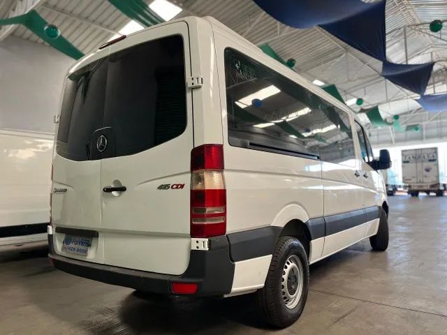 Sprinter 415 CDi 16 Lugares 2014 - Foto 3