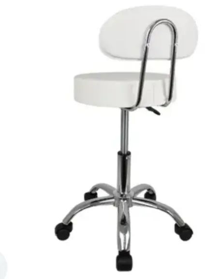 Cadeira Mocho Branca para manicure e odontologista novo