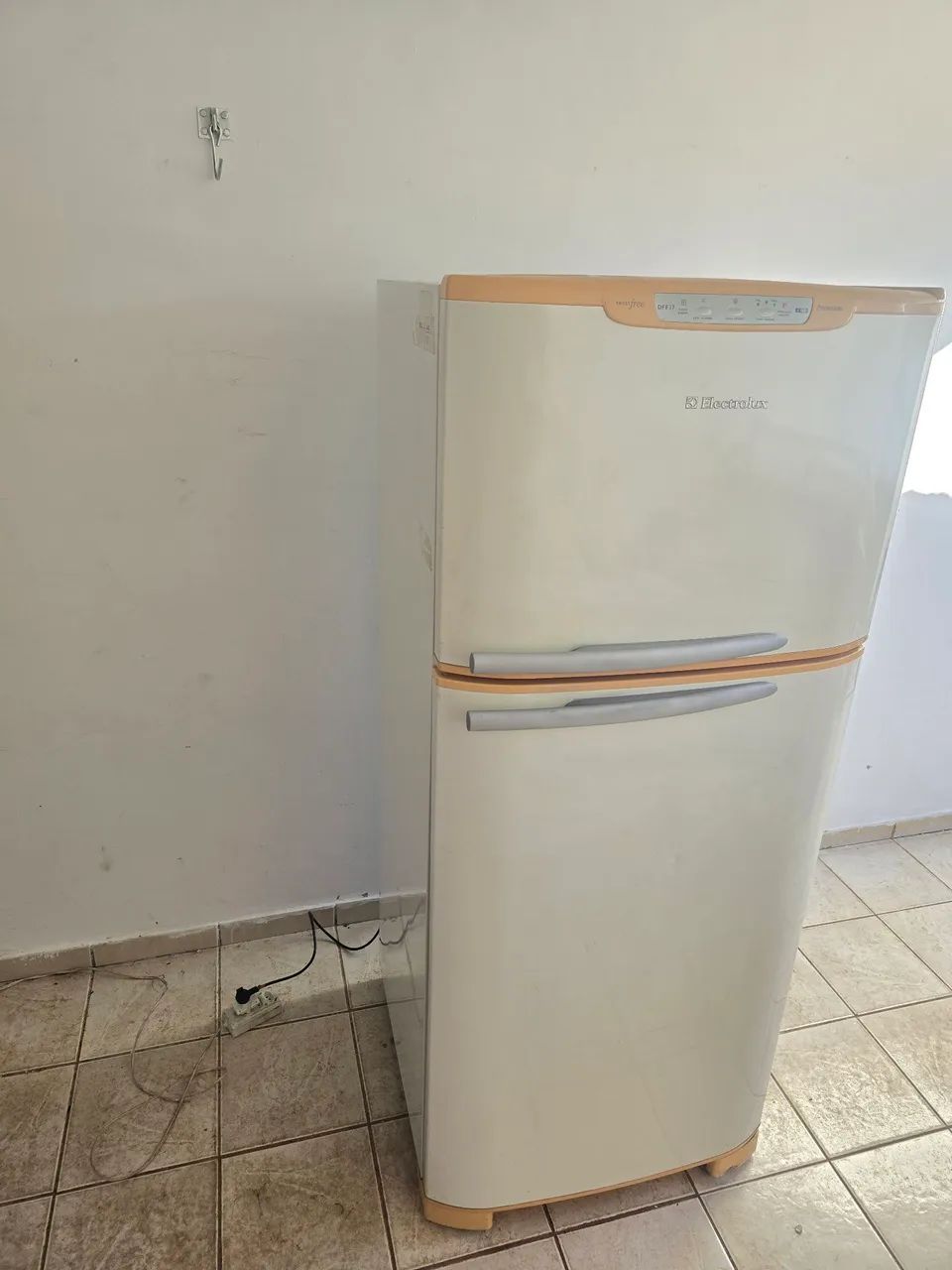 Geladeira Electrolux Frost Free nunca mexida Entrego  - Foto 5