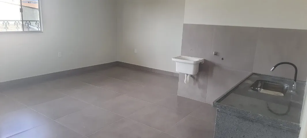 ALUGUEL APARTAMENTO 2 QUARTOS (CANDANGOLÂNDIA)