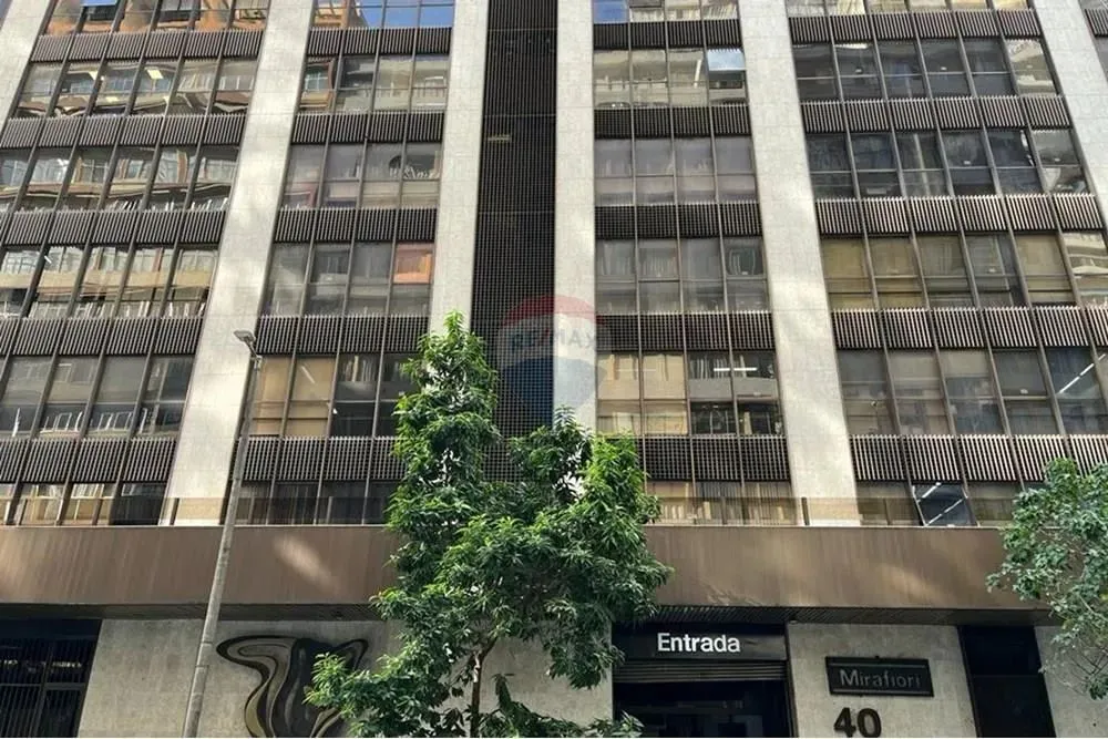 VENDO SALA AMPLA, LINDA VISTA, 120m², CENTRO- BH/MG