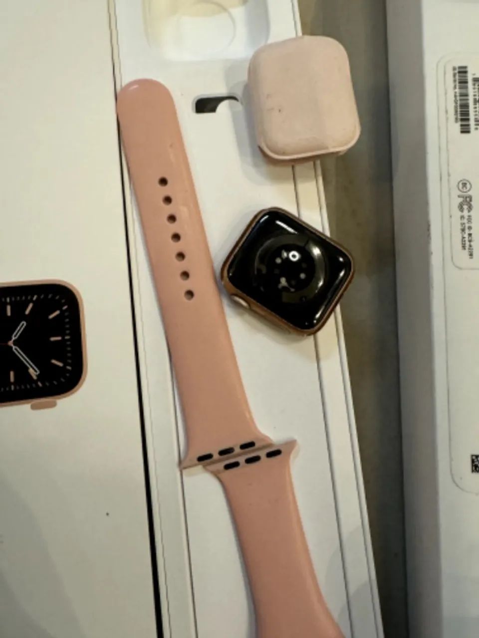 Apple Watch Série 6 40mm rosê Na Caixa - Foto 3