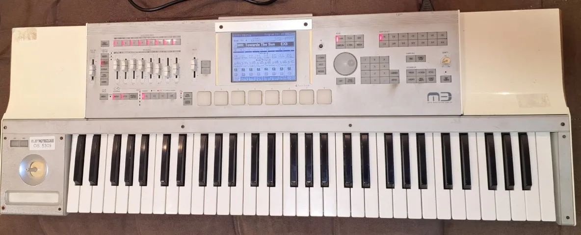 Teclado Workstation Korg M3 Expanded