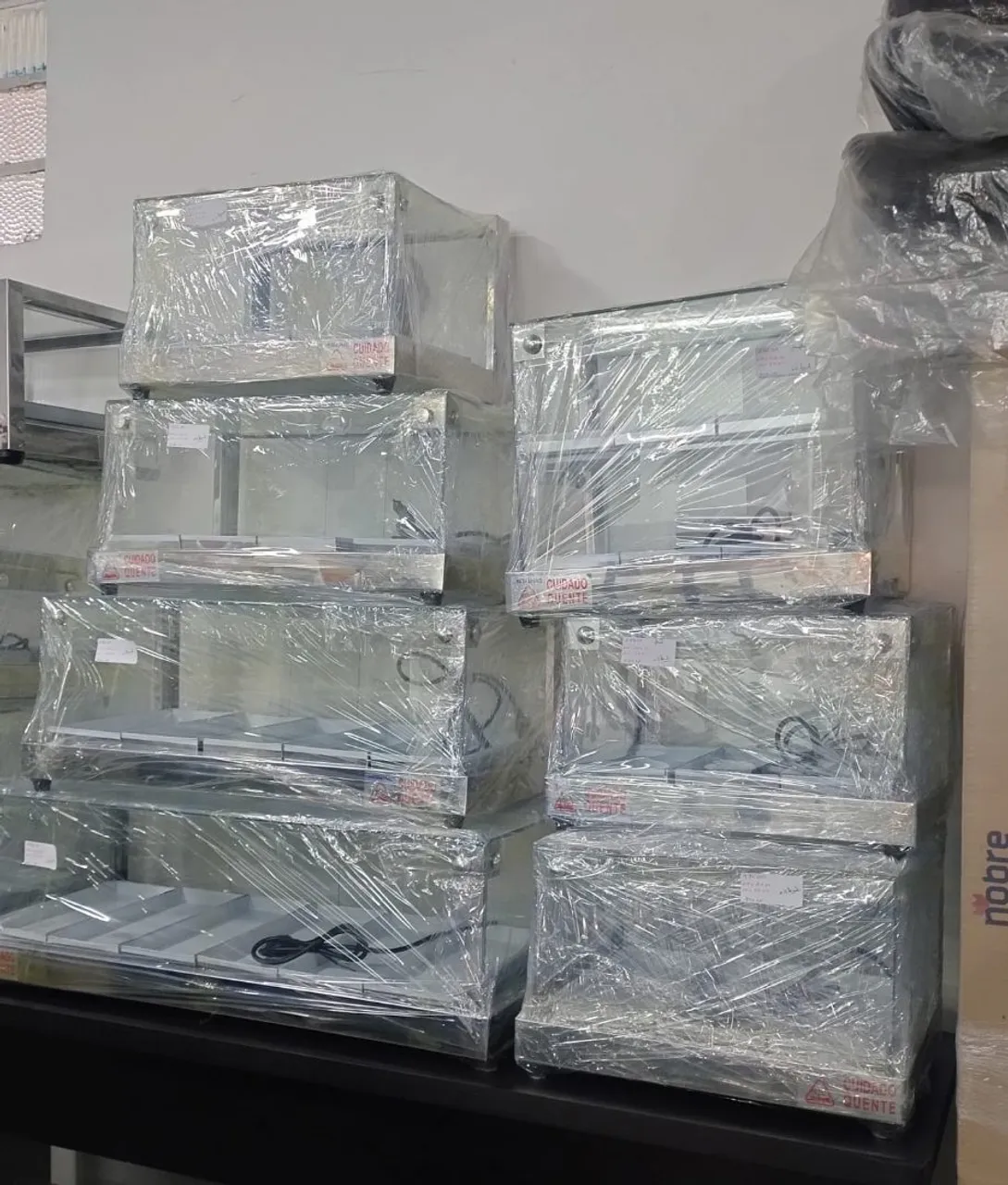 Vitrines Aquecidas para Salgados - Novas