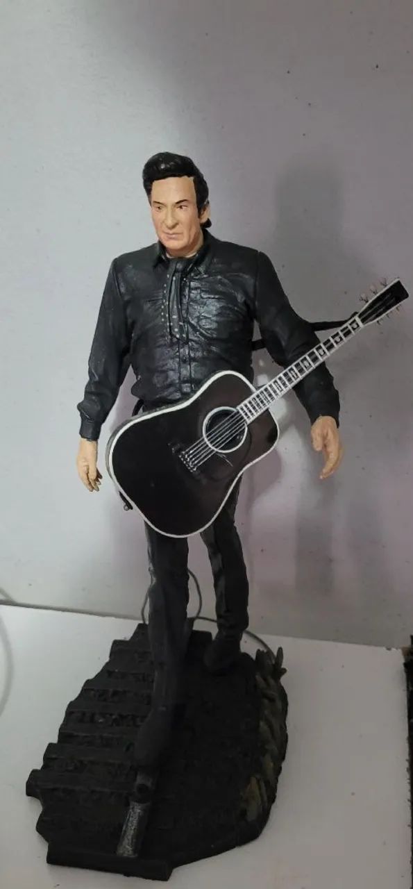 その他 Johnny Cash Figure Boneco johnny cash mcfarlane cantor músico action figure - Hobbies