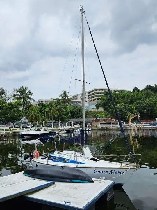 Veleiro Atoll 23 pés + poita Botafogo Perfeito