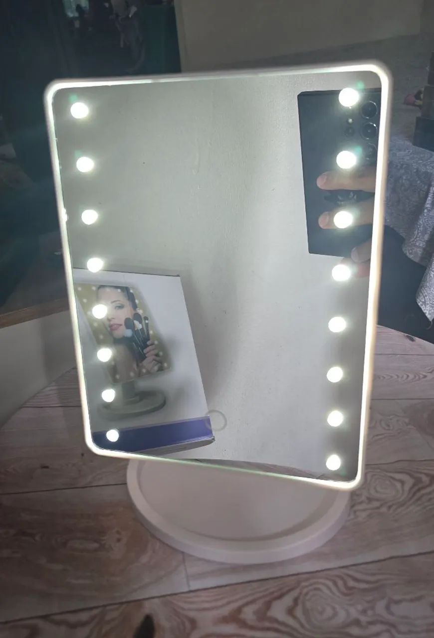 Espelho com luz led para maquiagem 