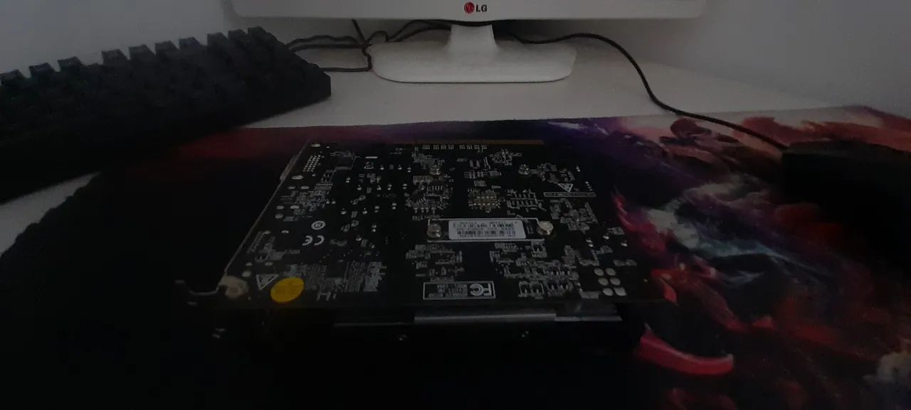 AMD RX 550 4gb, em perfeito estado. 