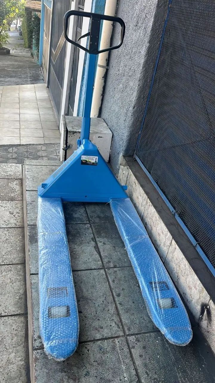 Paleteira manual 2500kg - Foto 3