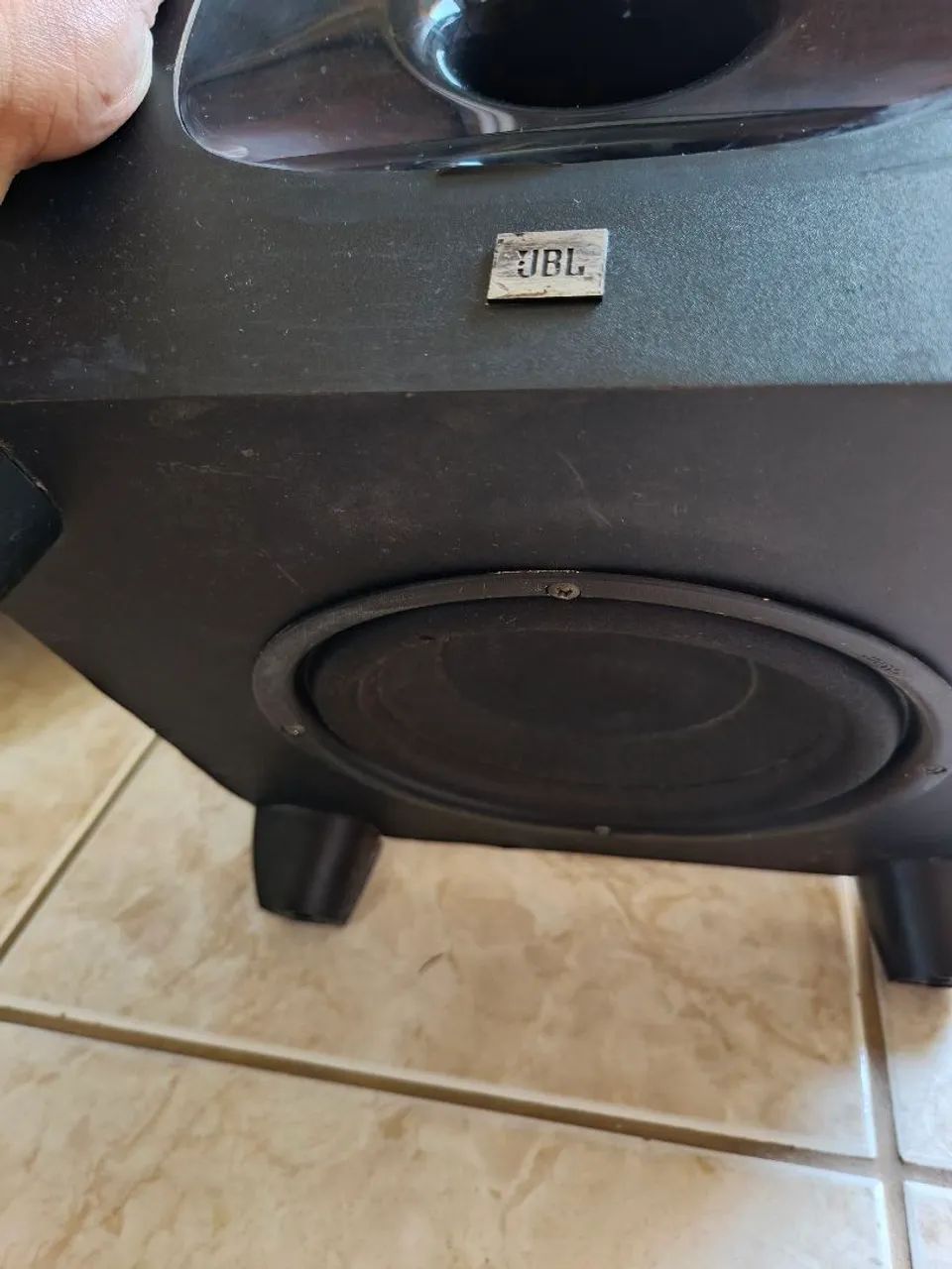 JBL active subwoofer working64302957287041121