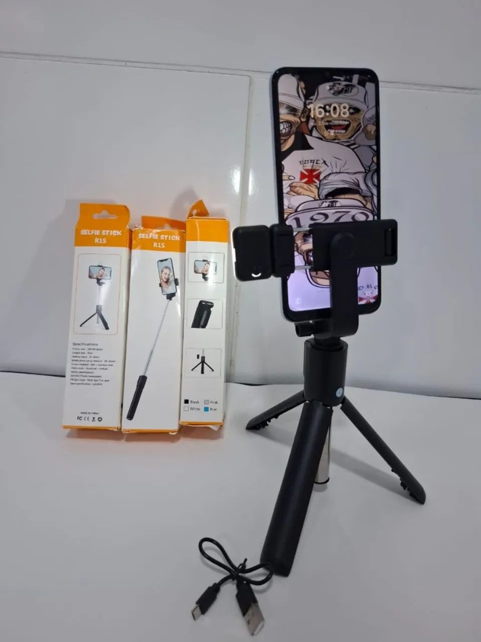 Tripé bastão de selfie novo - Foto 2