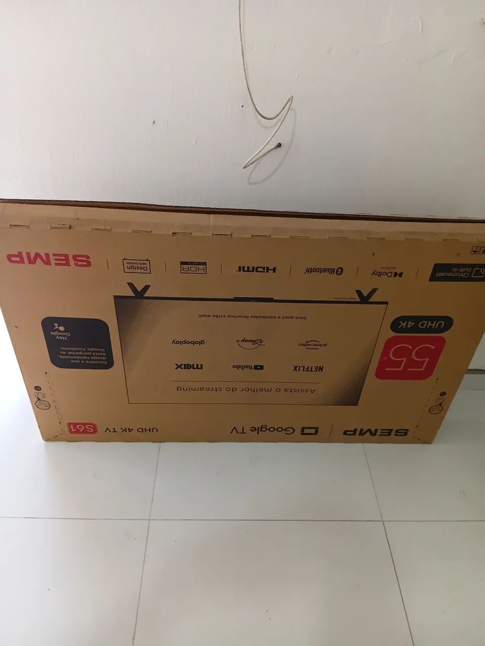 TV 55 polegadas, pouco usada. 