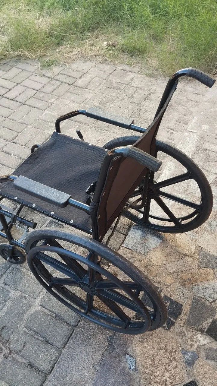 Cadeira de rodas  - Foto 3