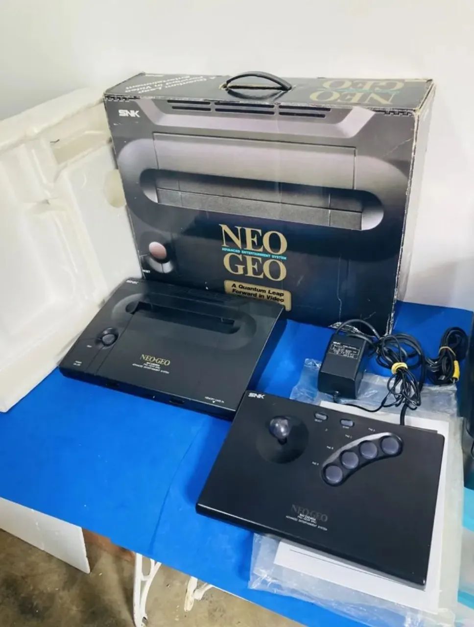 Neo Geo Aes + Metal Slug 3 original ótimo estado - Consoles de