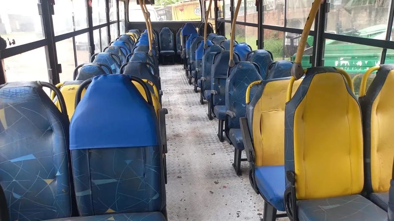 Ônibus urbano  - Foto 4