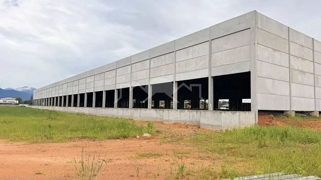 GALPÃO INDUSTRIAL/ COMERCIAL COM 4.000 m² - Foto 5