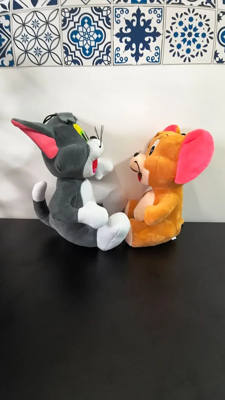 Conjunto Pelúcias Tom e Jerry - 30cm - Foto 4