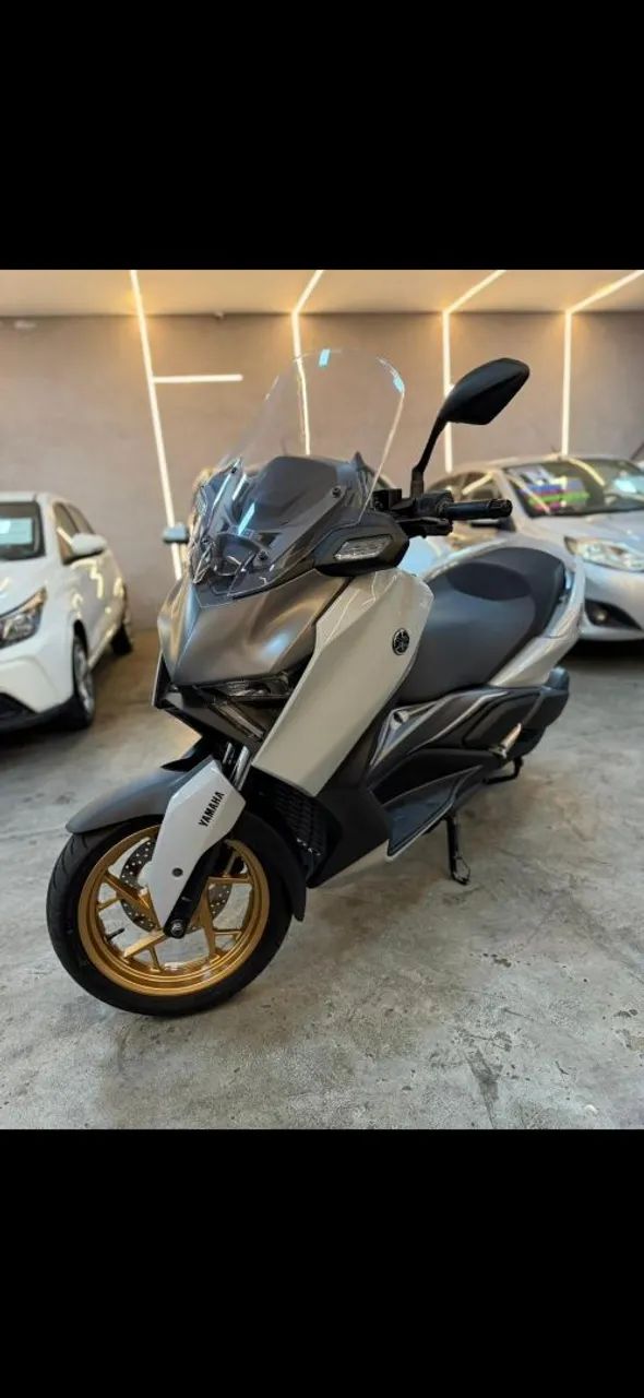 X MAX 300 yamaha