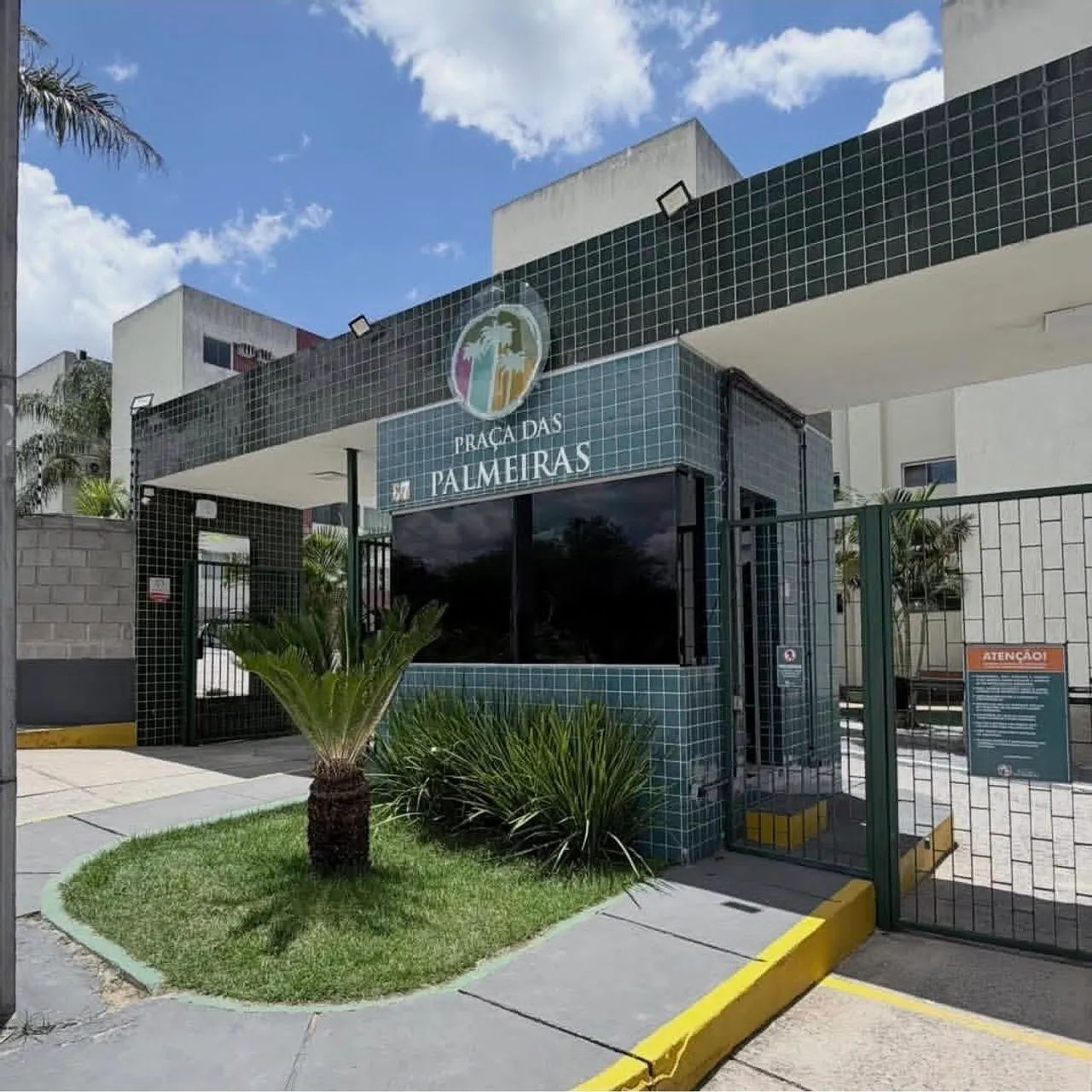 Apartamento 3° andar mobiliado perto do  Caruaru shopping 