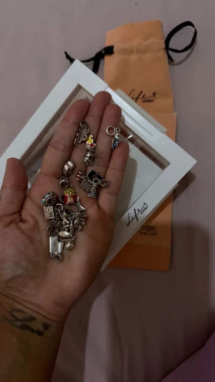 Pulseira com berloque Vivara - Foto 2