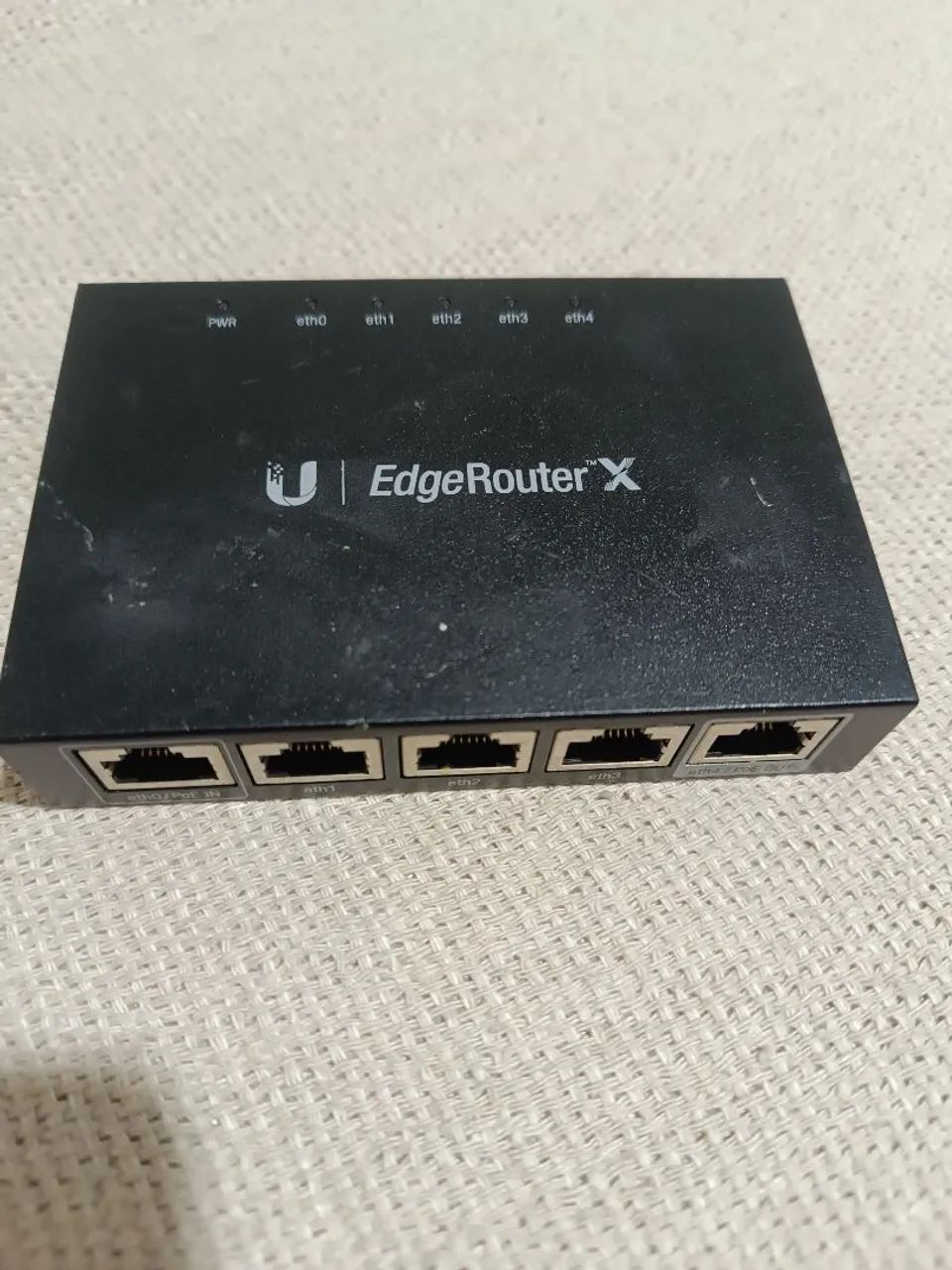 Roteador compacto Ubiquiti Edge Router X(ER-X)