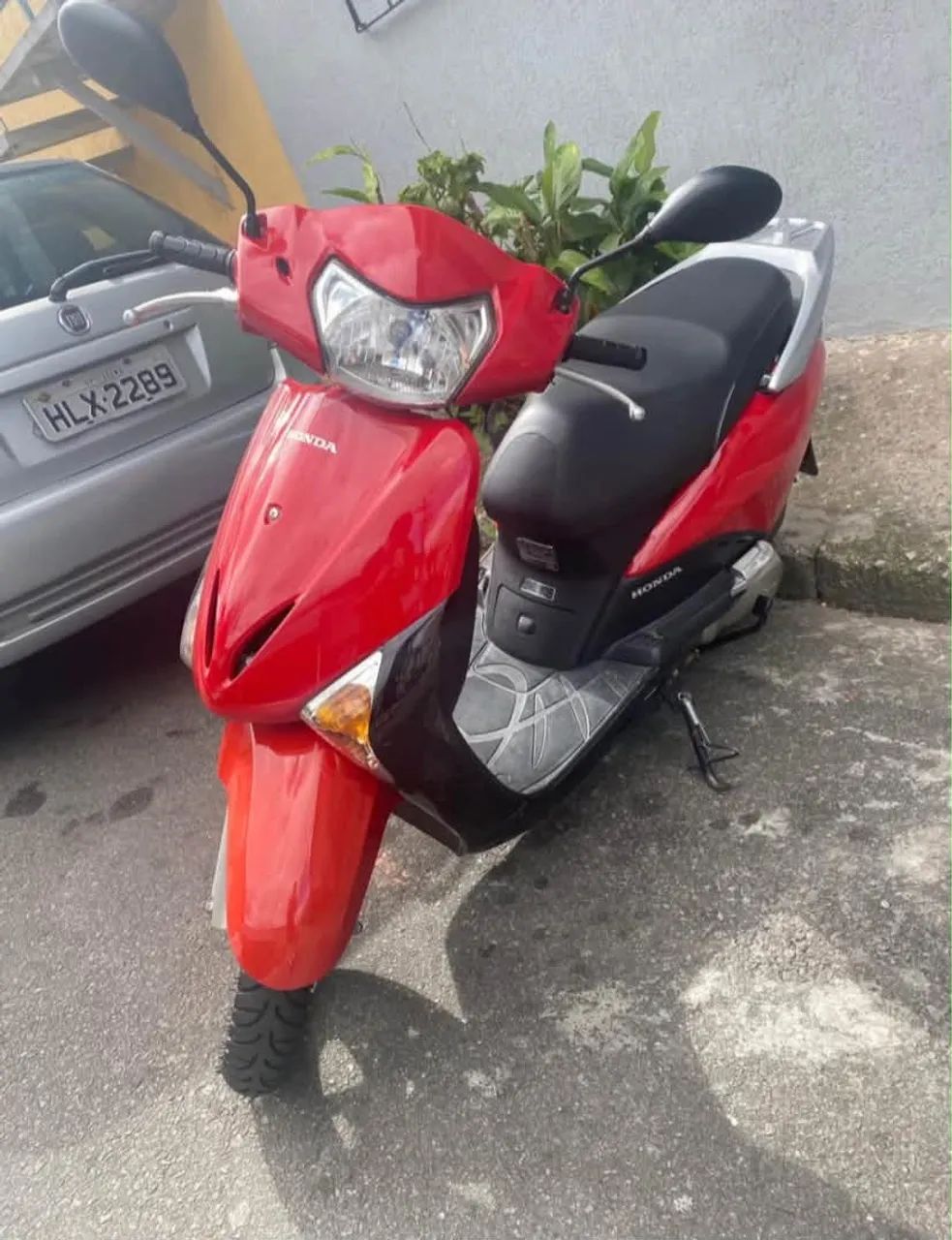 Honda lead 2016