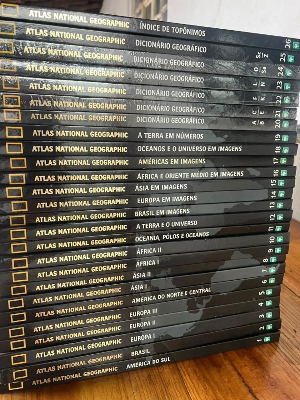 Atlas National Geographic Completo 26 Volumes - Abril - 5 Lacrados