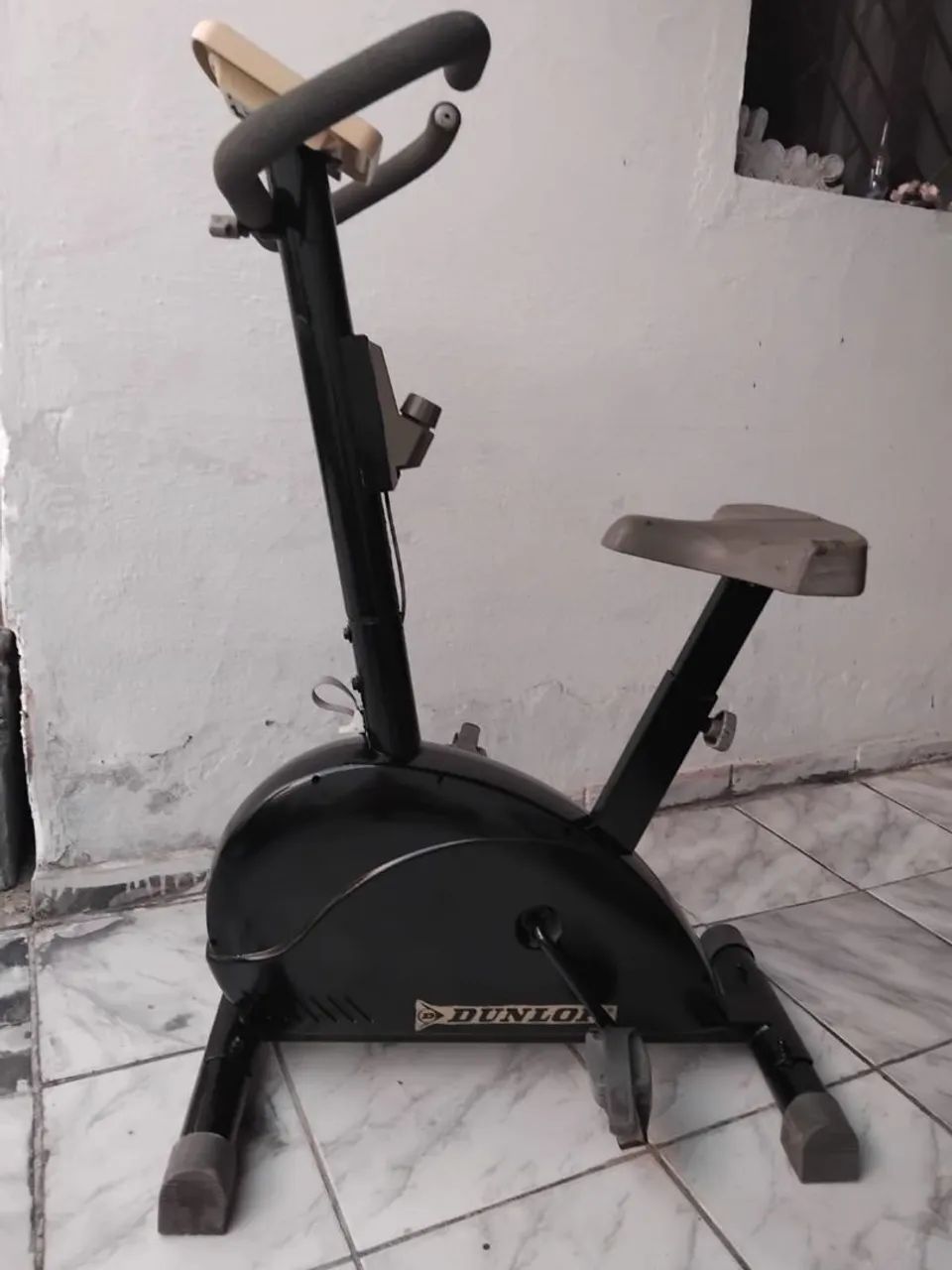 Bicicleta para exercícios em casa