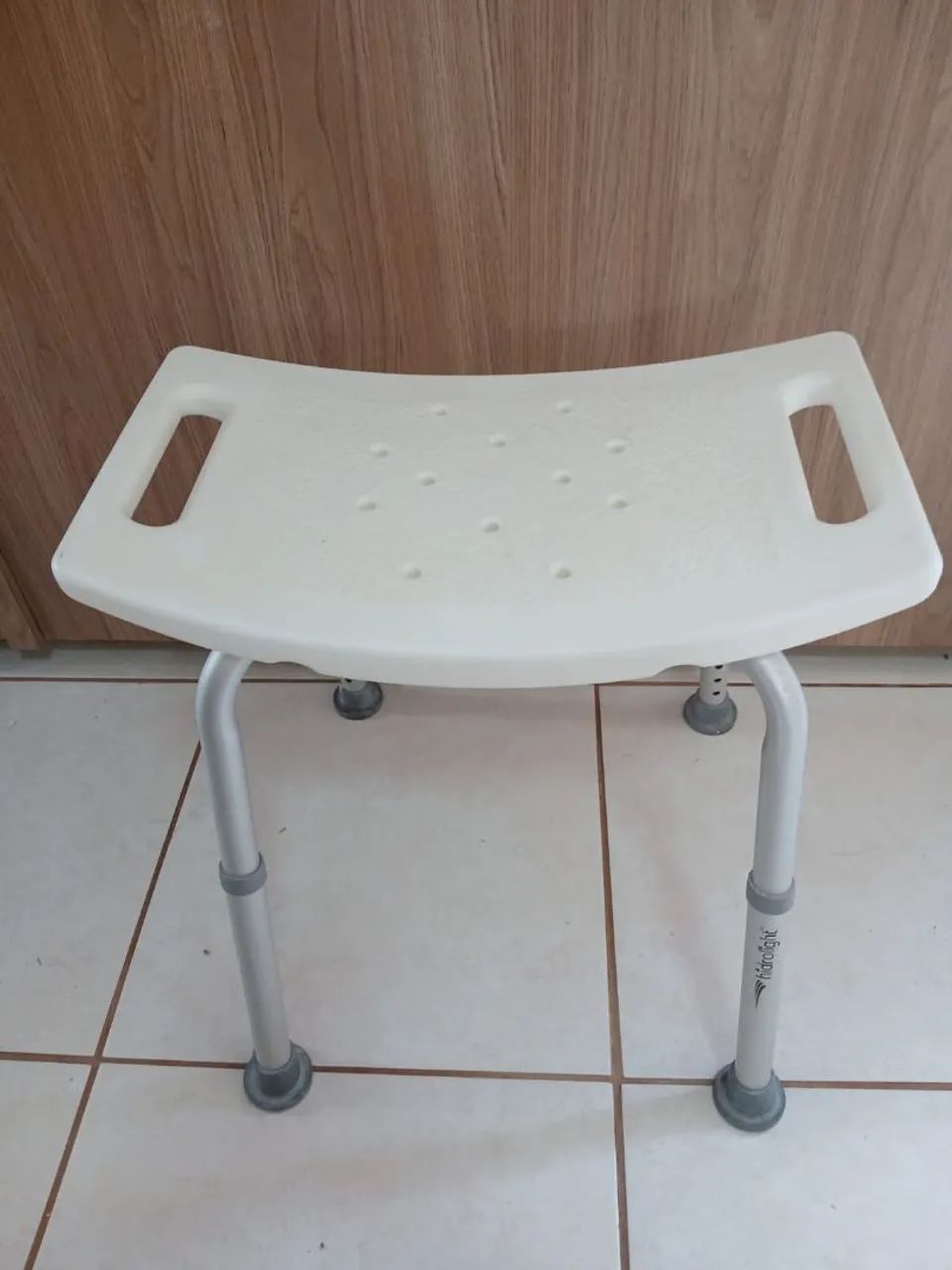 Bath Bench (Adjustable)65204101673345122