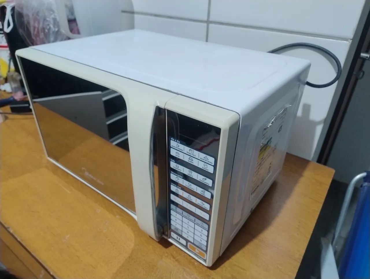 Microondas Midea 20 L, entrega grátis  - Foto 3