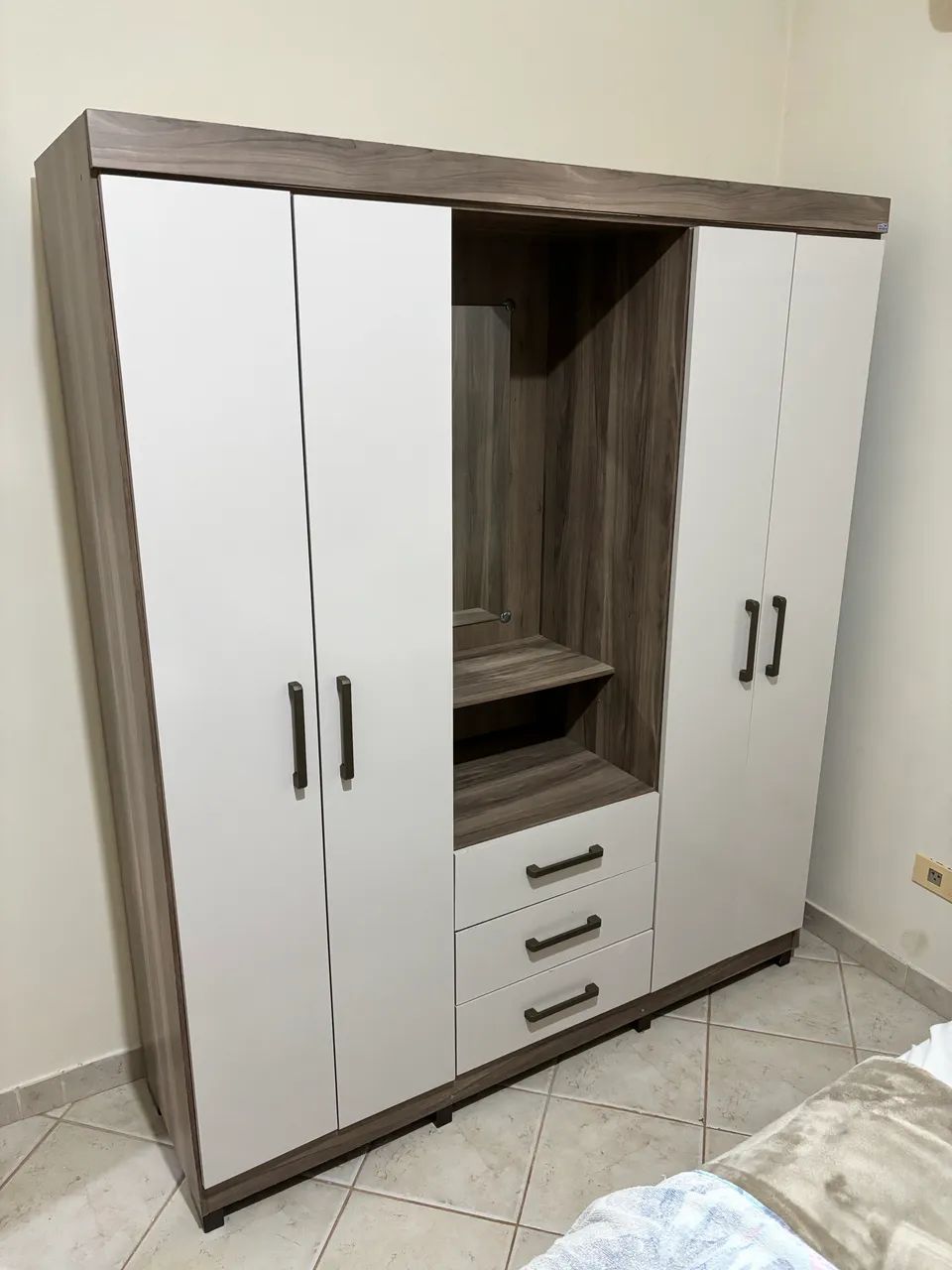 Guarda roupa 